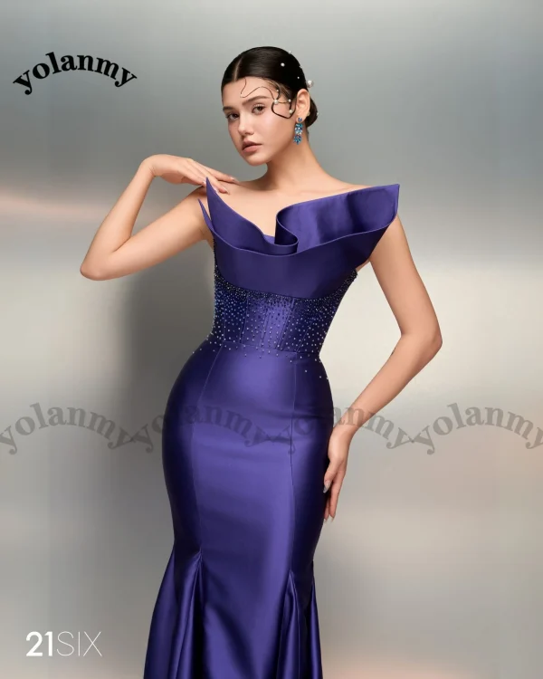 Sdcfc57e4193e4d2285ee9d01112d6307n.webp **فستان والدة العروس الجذاب من YOLANMY، بدون أكتاف، مناسب لحفلات الزفاف والمراسم، فستان والدة العريس، فستان سهرة نسائي قابل للتخصيص.**توضيح سريع لبعض الكلمات:* **Trumpet Dre